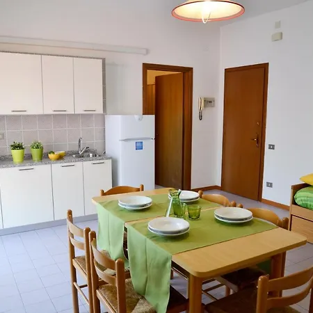 Mariella Apartment *